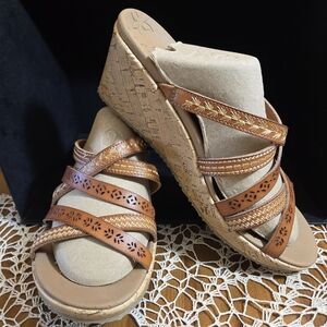 Skechers Cali Beverlee Brown Strappy Wedge Sandals Size 9